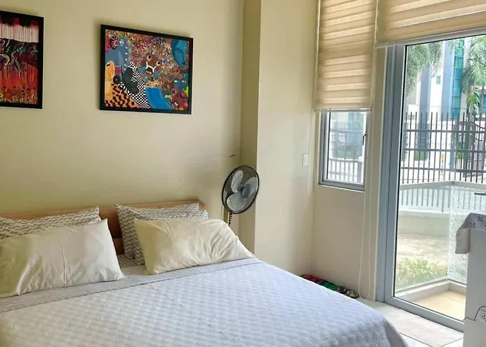 Unit Near Naia 3 Pasay Philippines Manila